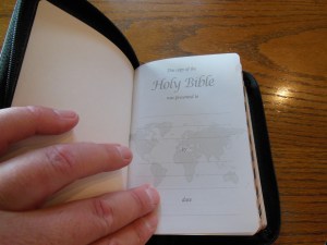 tbs and nkjv study bible 019
