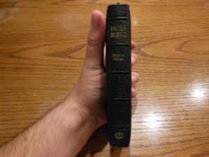 tbs and nkjv study bible 078