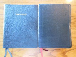 Evidence KJV LCBP Red Wide Margin LCBP Black  Hand Size 004